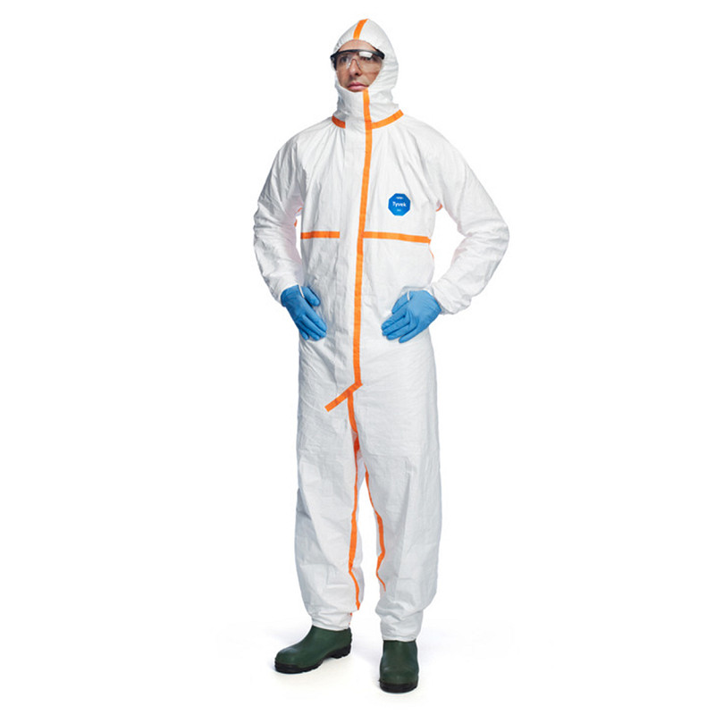 DuPont Tyvek 800 J overall